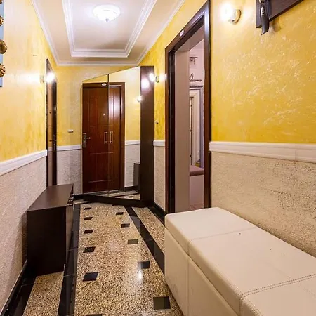 Luxury Svetlana In Rose Garden, Apartmán Pomorie